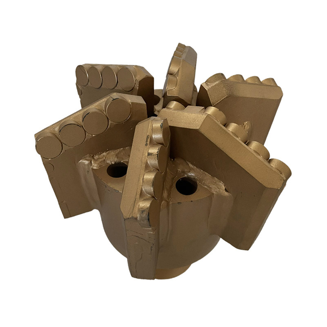 Broca de arrastre PDC