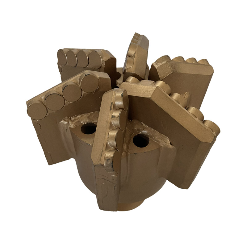 Broca de arrastre PDC