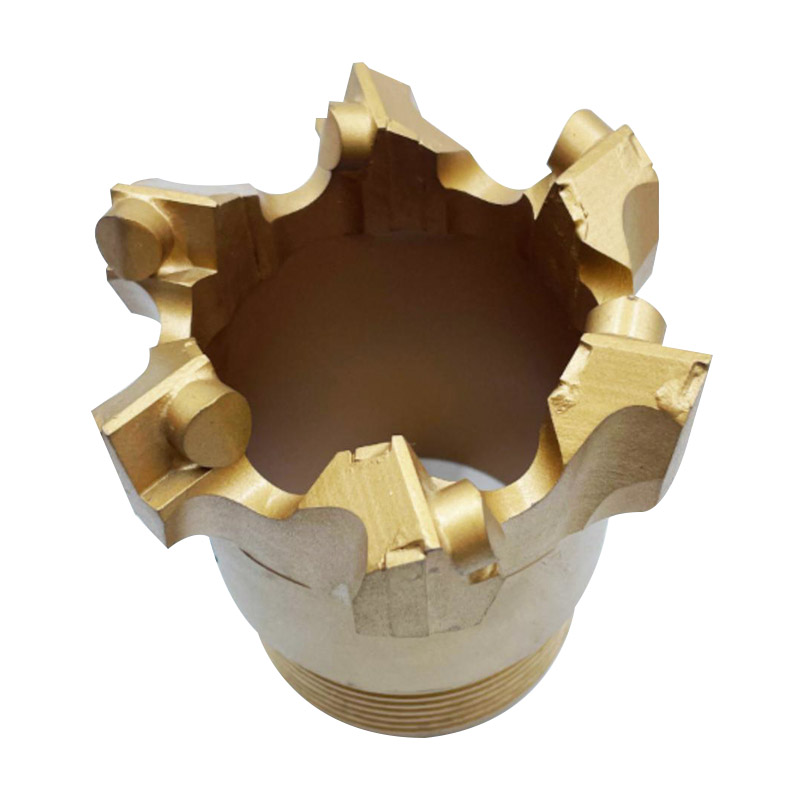 Broca de núcleo PDC